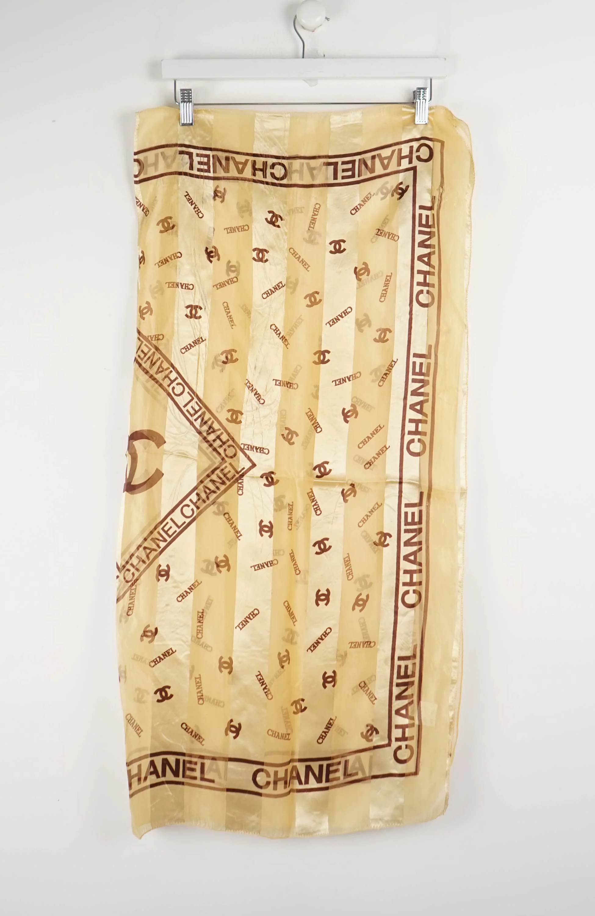 VINTAGE SCARF