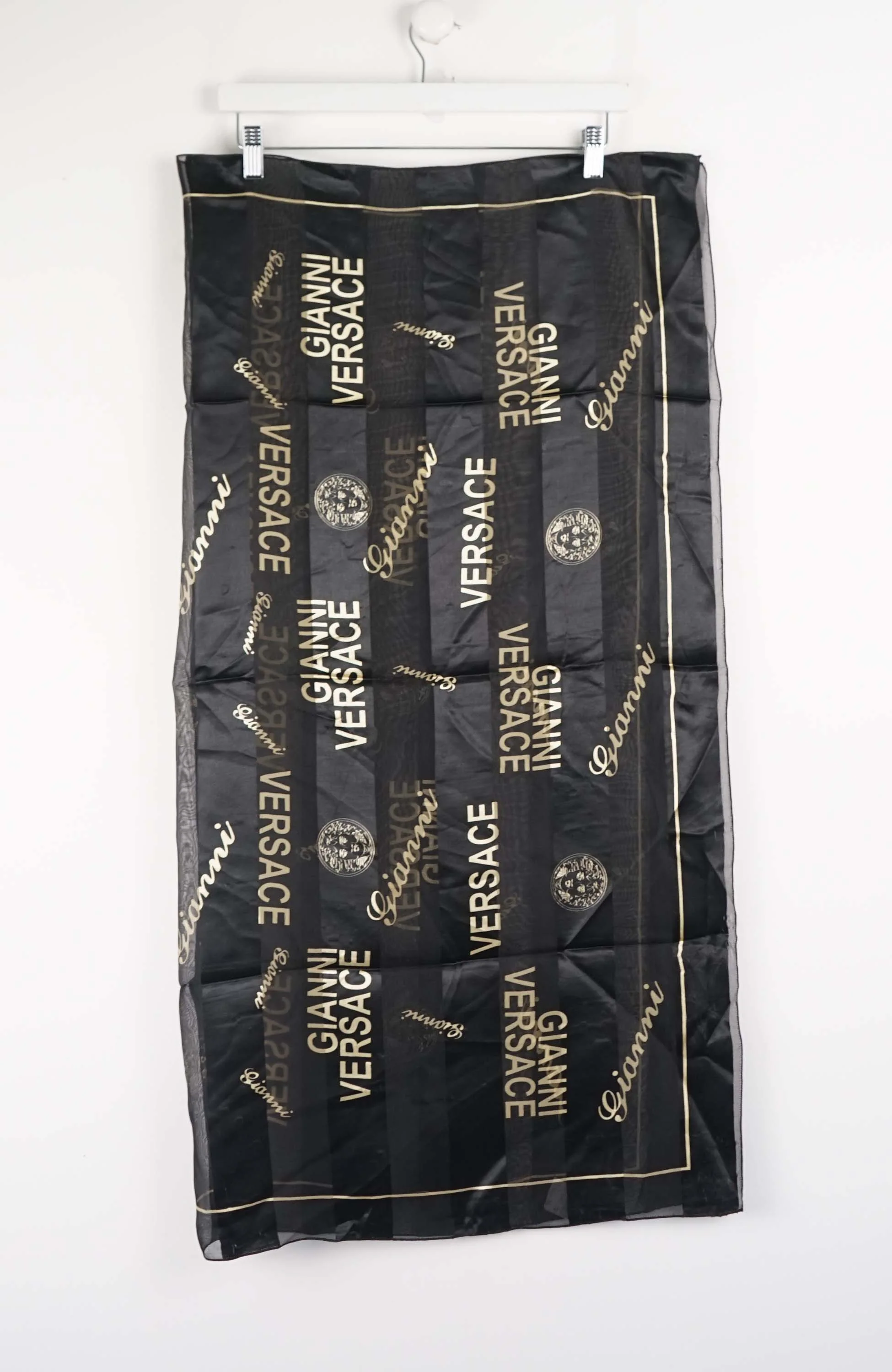VINTAGE SCARF