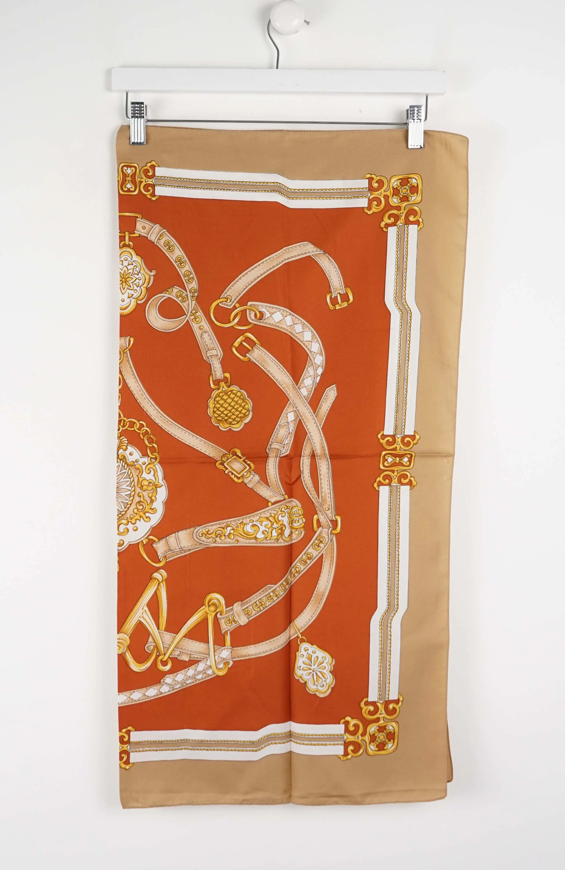 VINTAGE SCARF