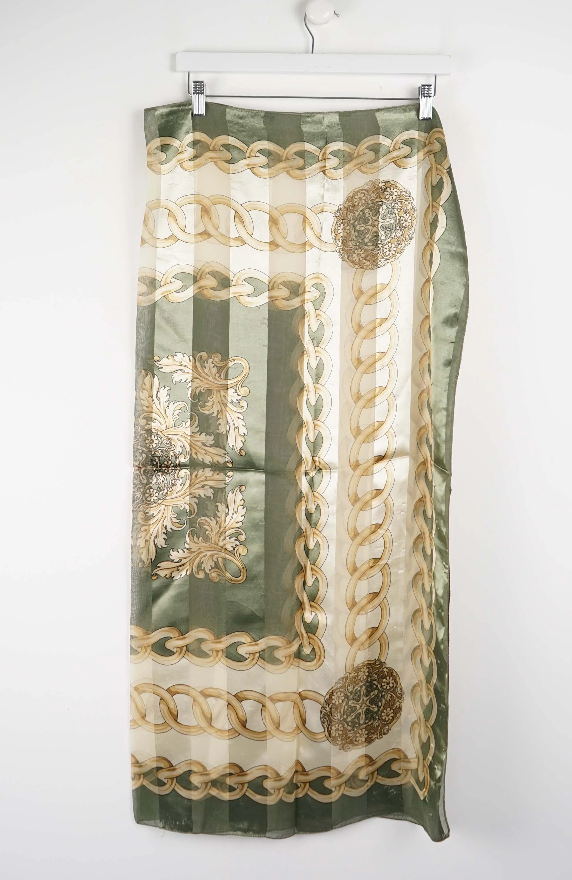 VINTAGE SCARF