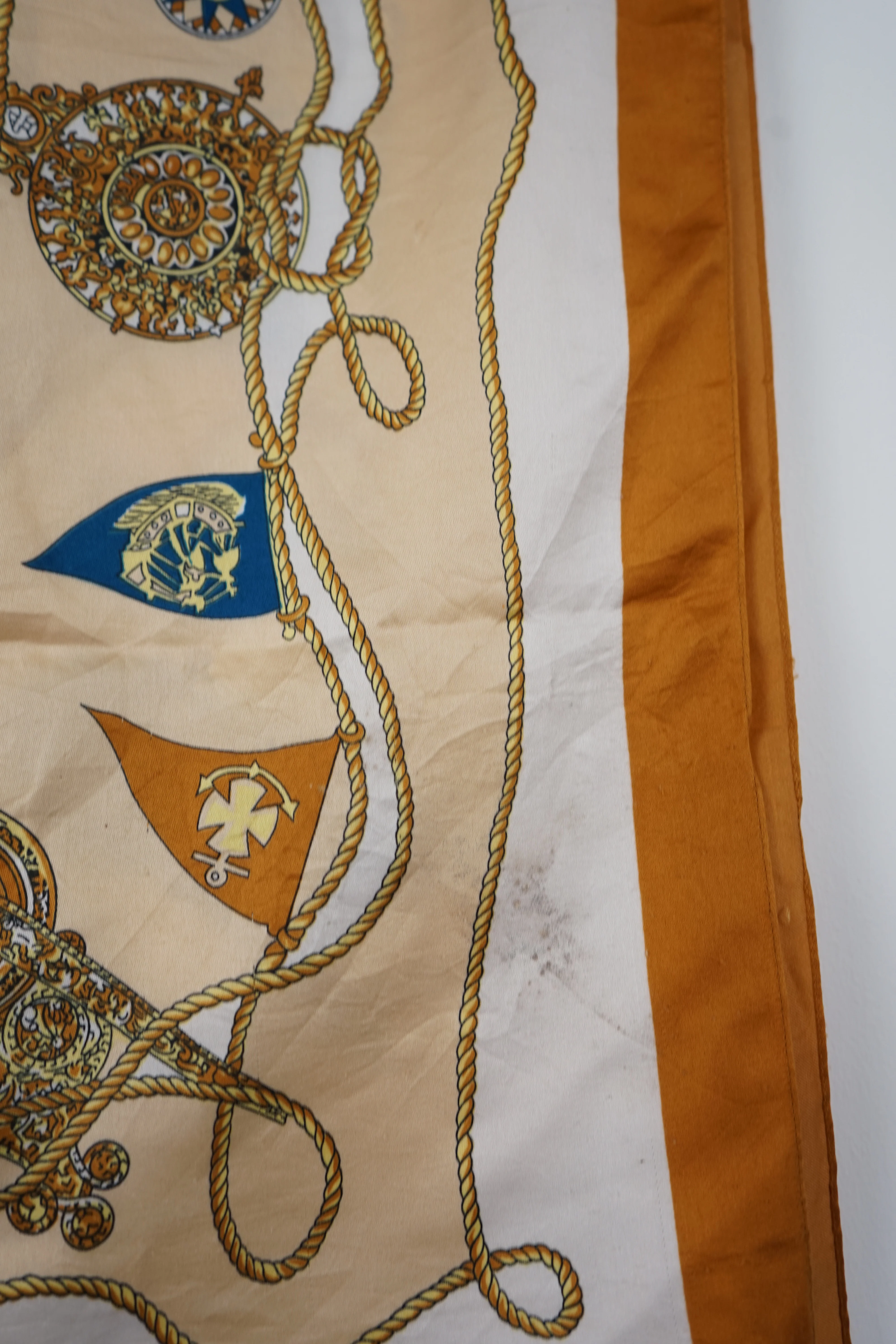 VINTAGE SCARF - Image 2