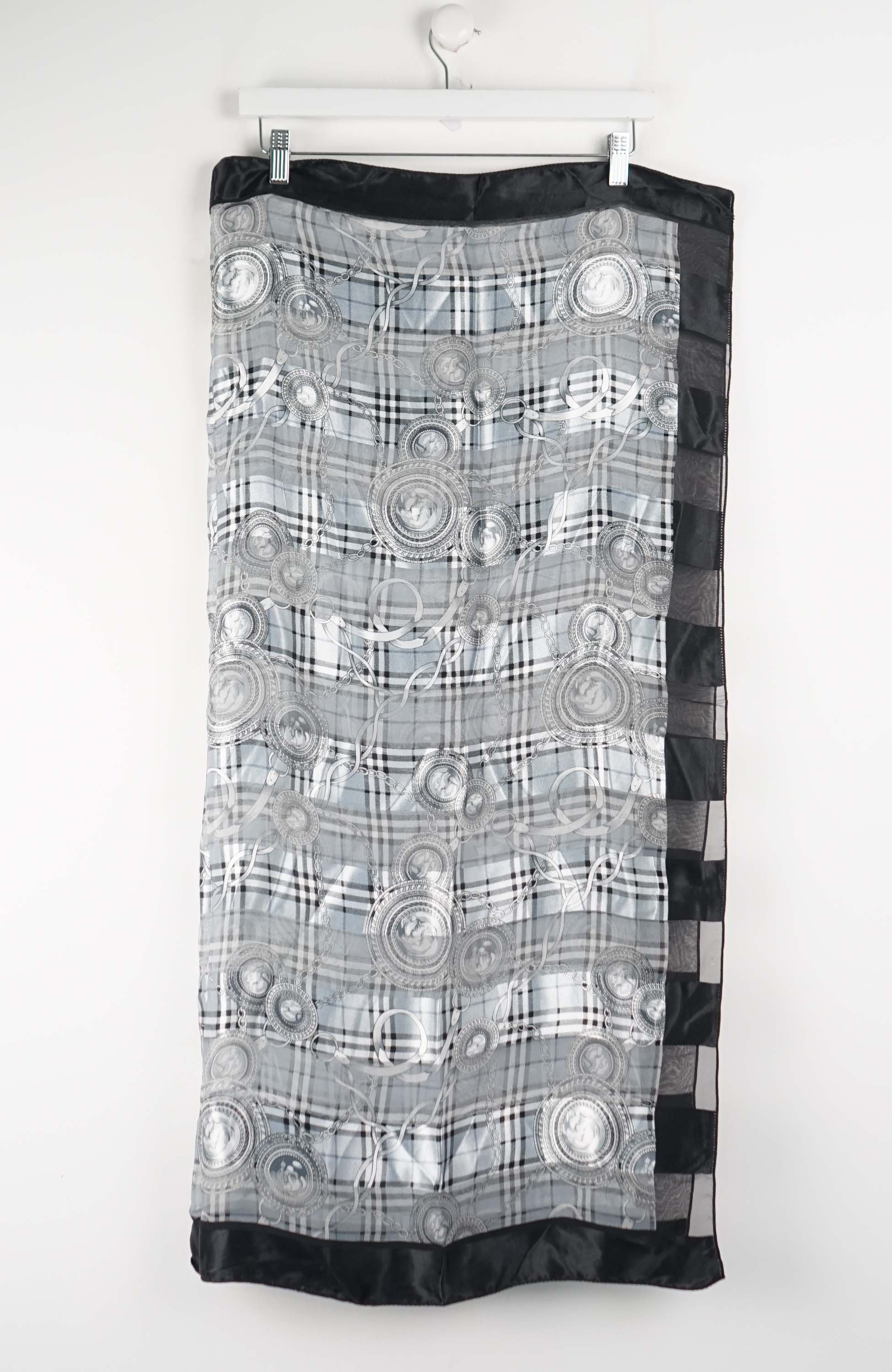 VINTAGE SCARF