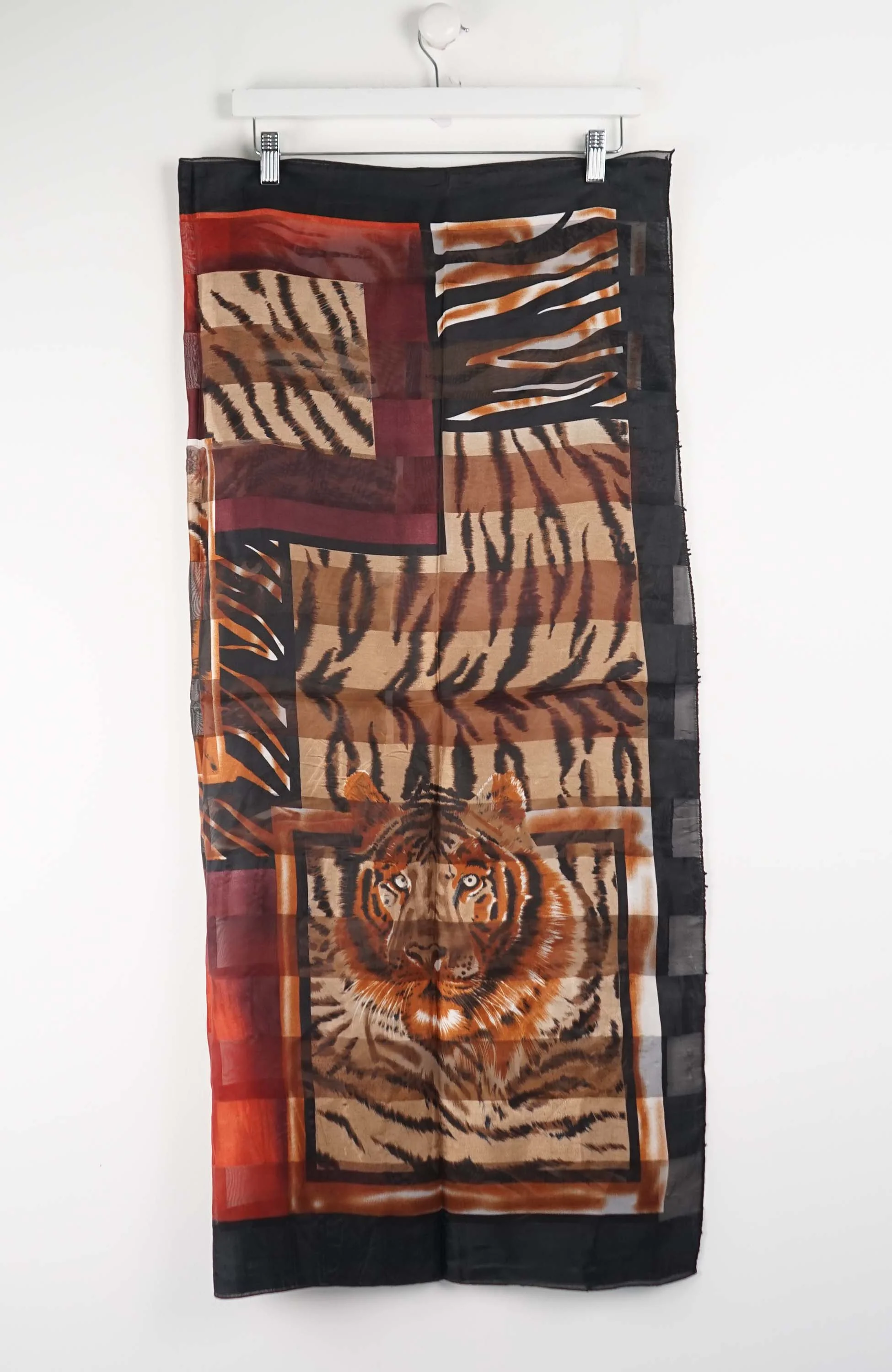 VINTAGE SCARF
