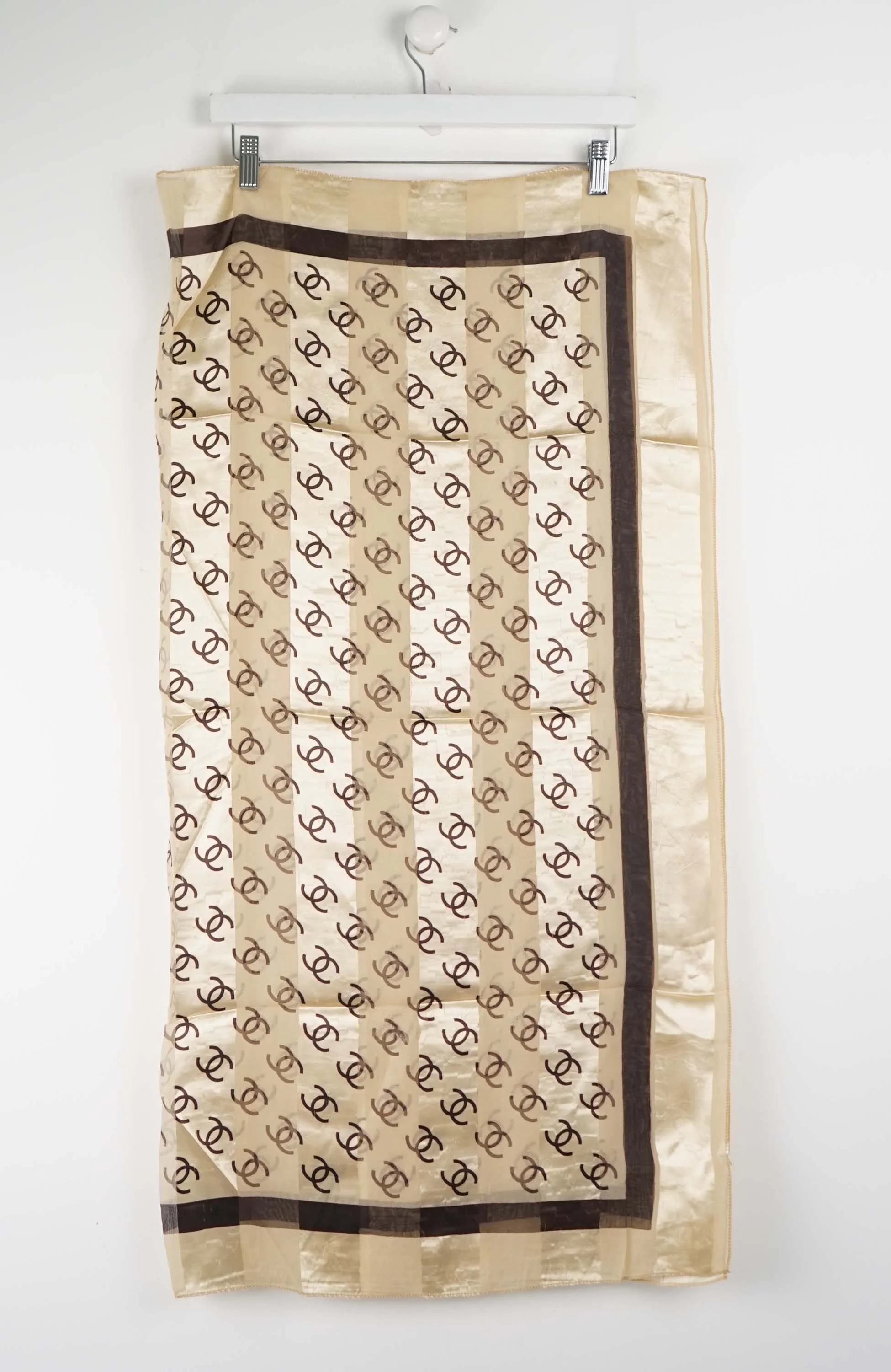 VINTAGE SCARF