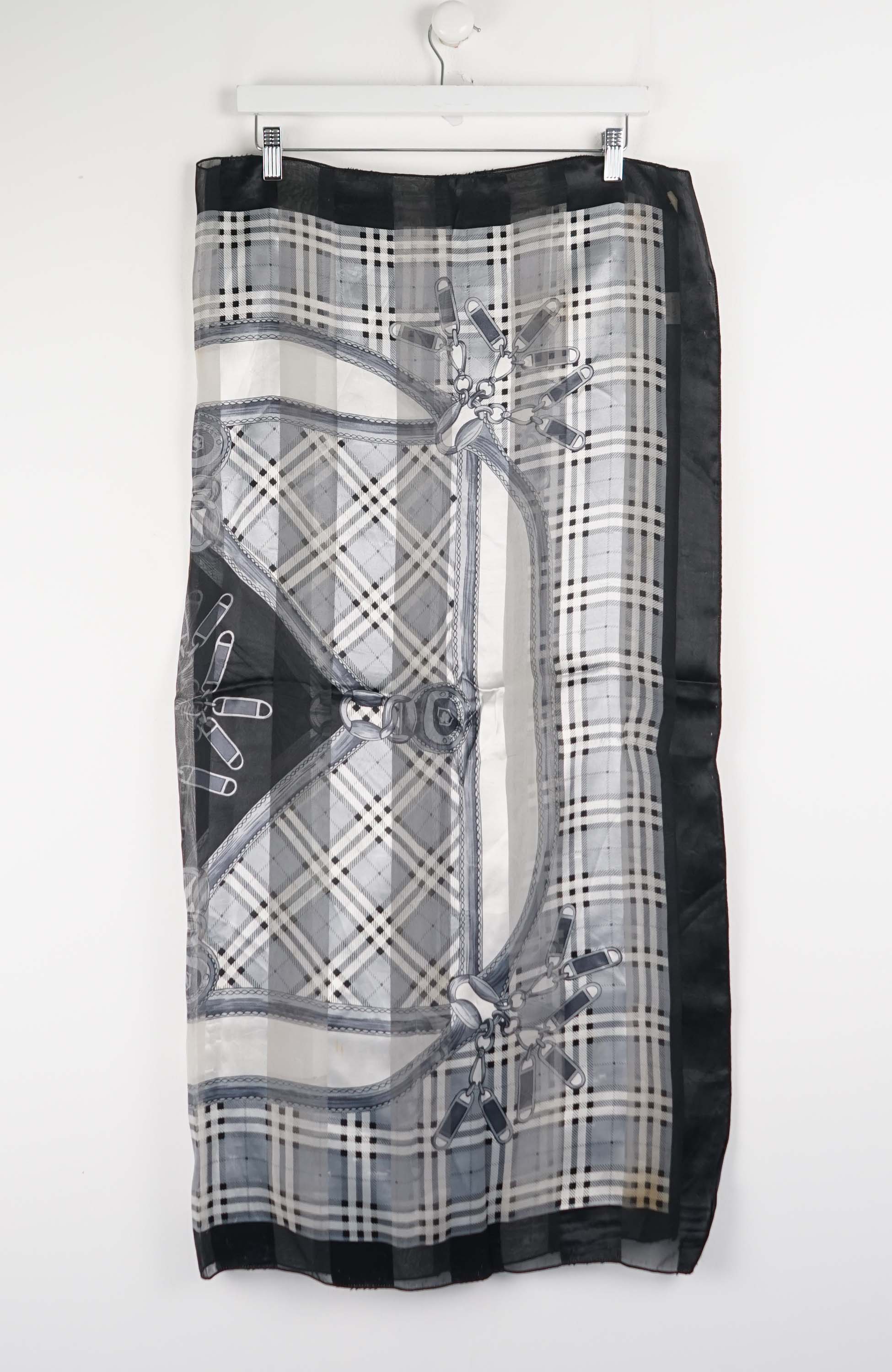 VINTAGE SCARF