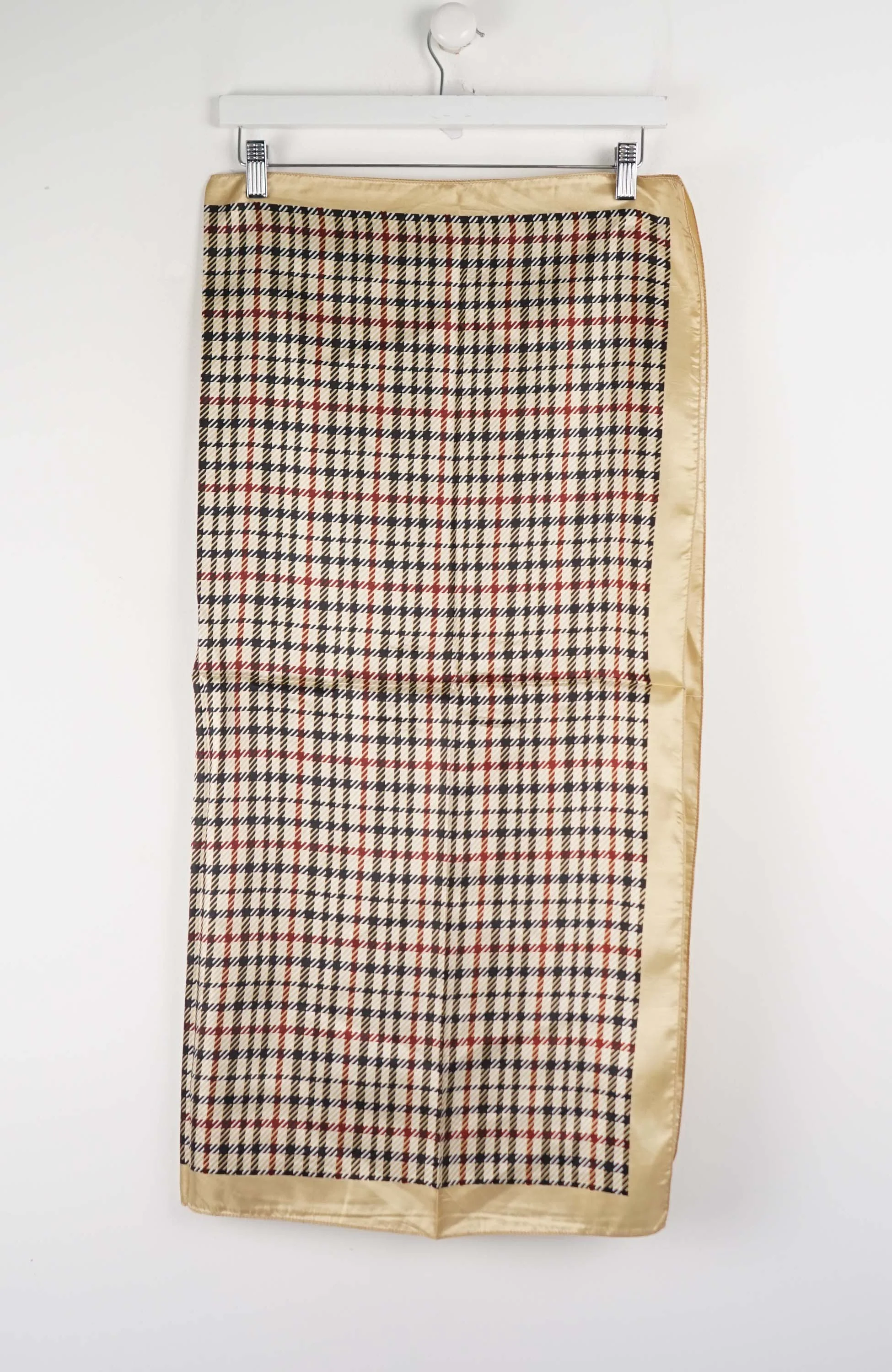 VINTAGE SCARF