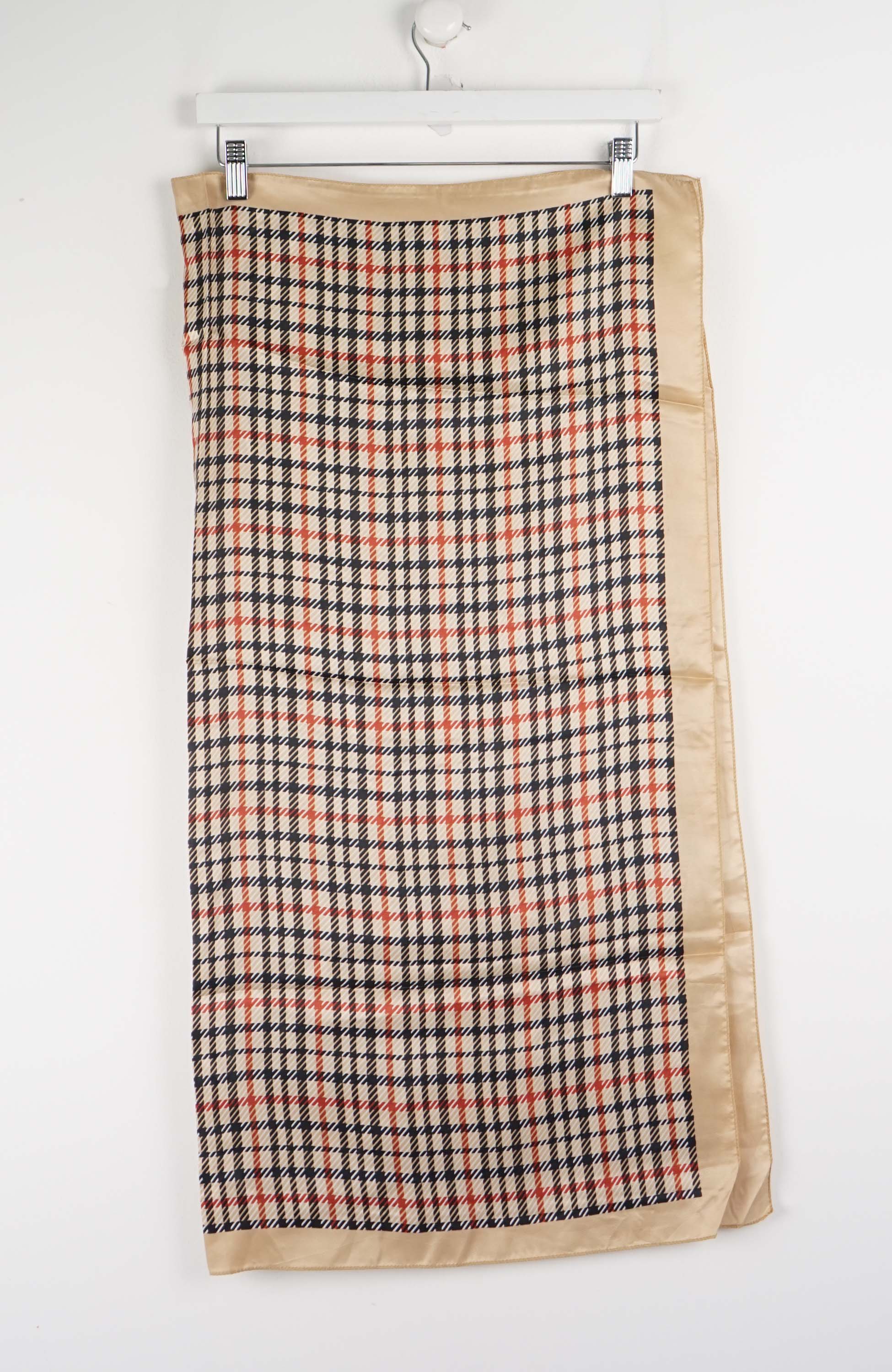 VINTAGE SCARF