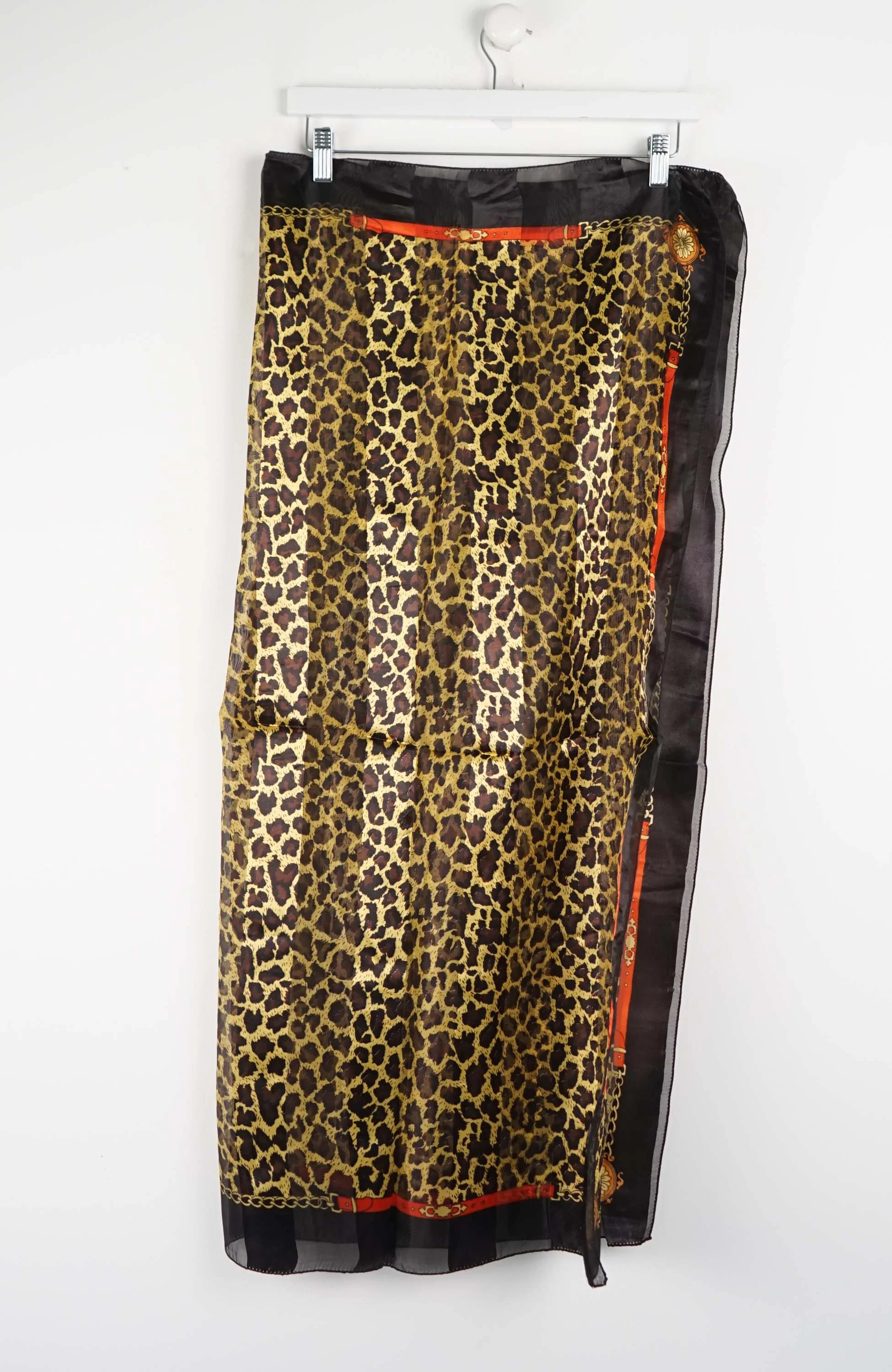 VINTAGE SCARF