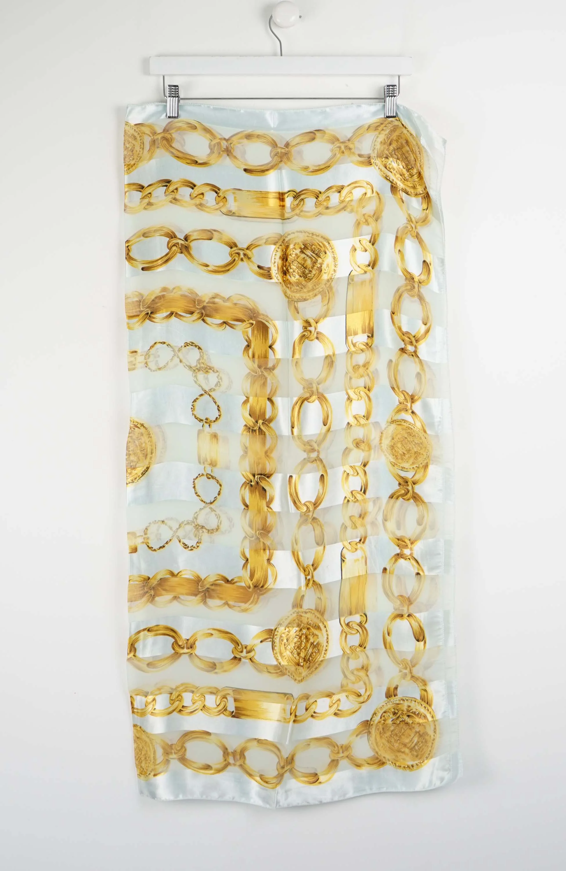 VINTAGE SCARF