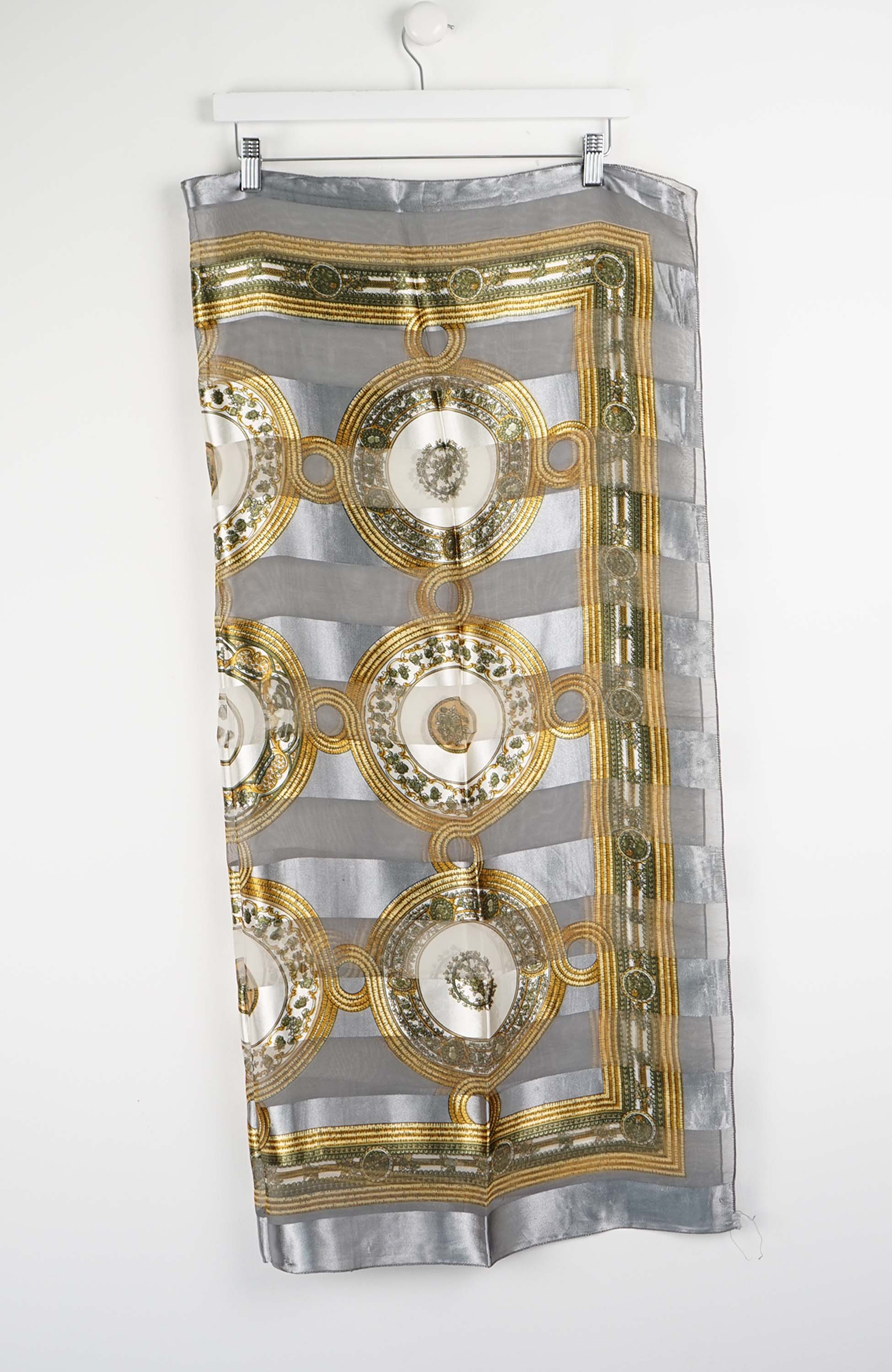 VINTAGE SCARF