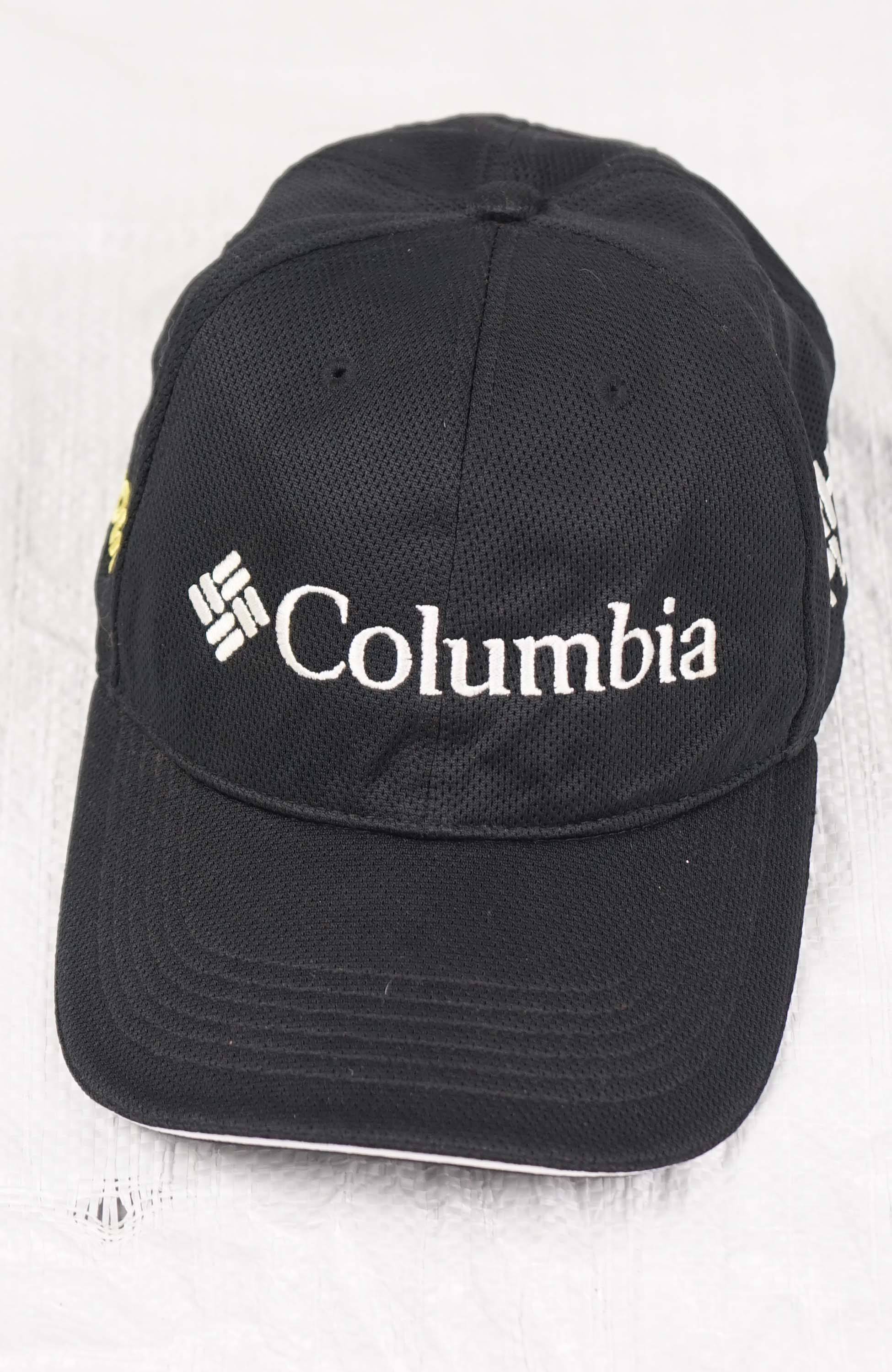VINTAGE COLUMBIA HAT