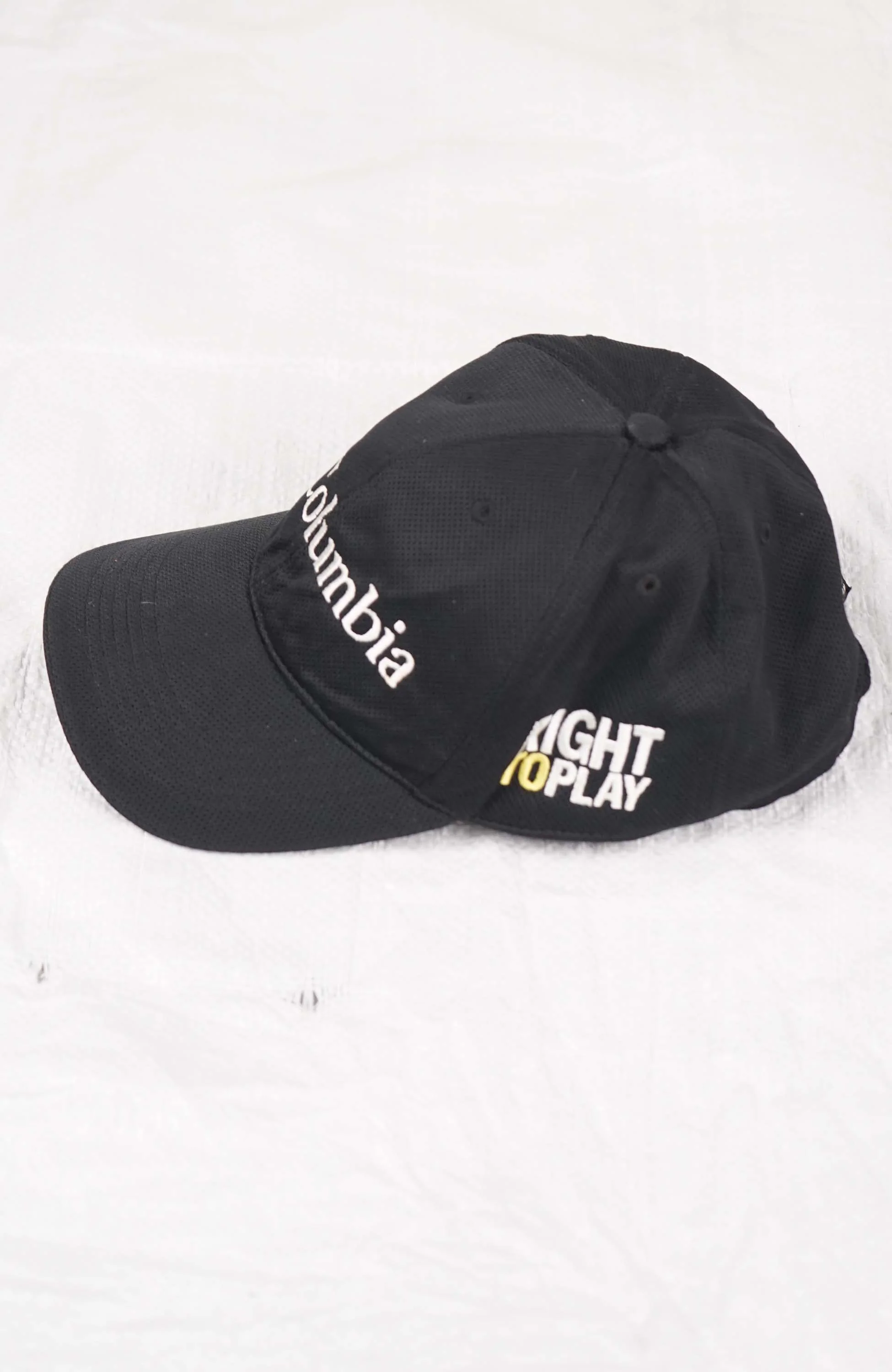 VINTAGE COLUMBIA HAT - Image 2