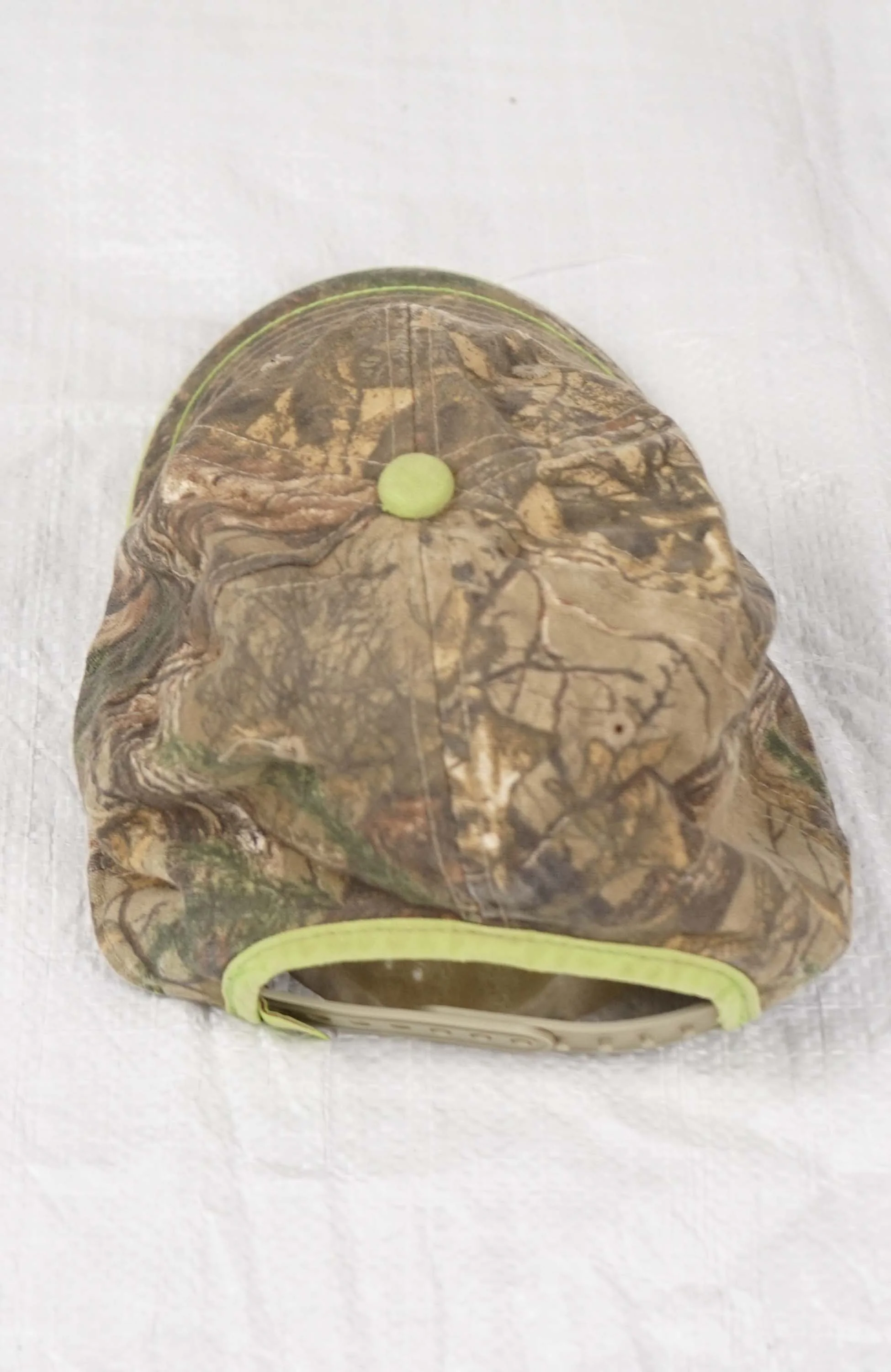 VINTAGE LEGENDARY REAL TREE HAT - Image 2