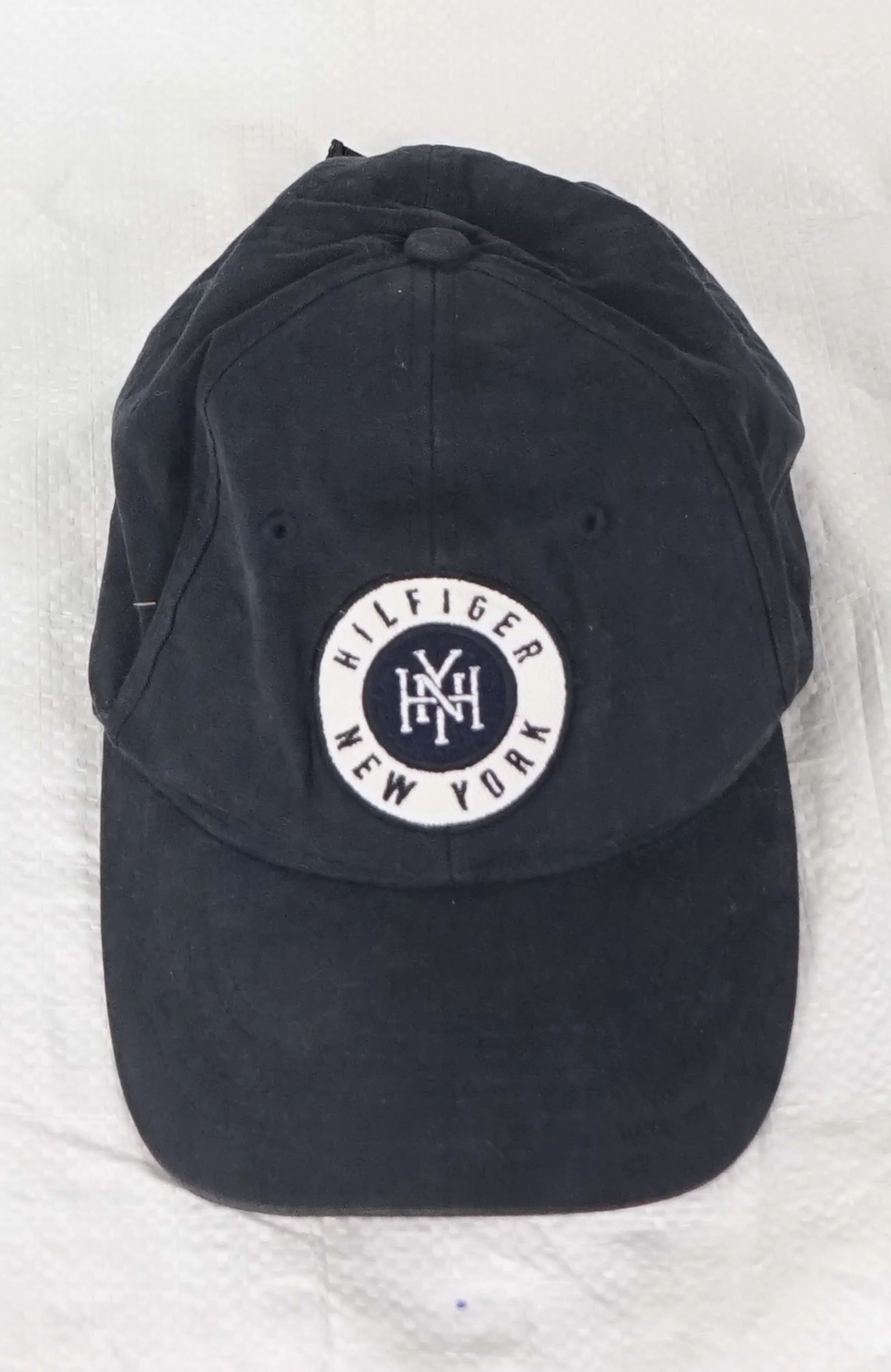 VINTAGE TOMMY HILFIGER HAT