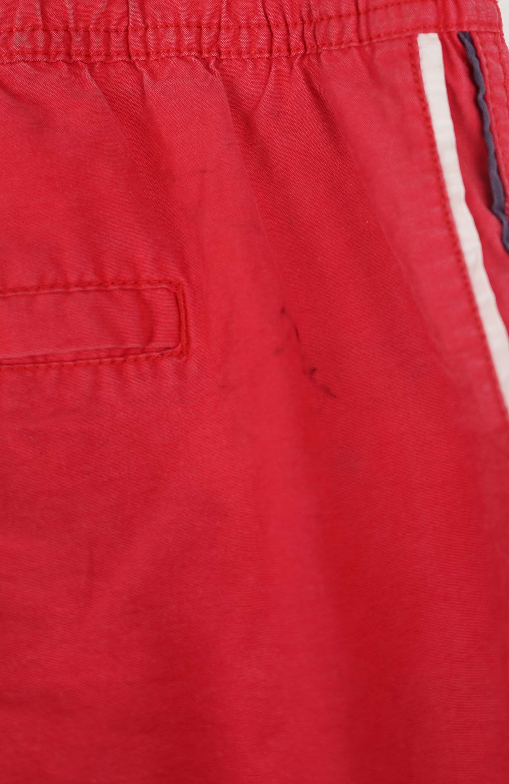 VINTAGE TOMMY HILFIGER SHORTS W36 - Image 4