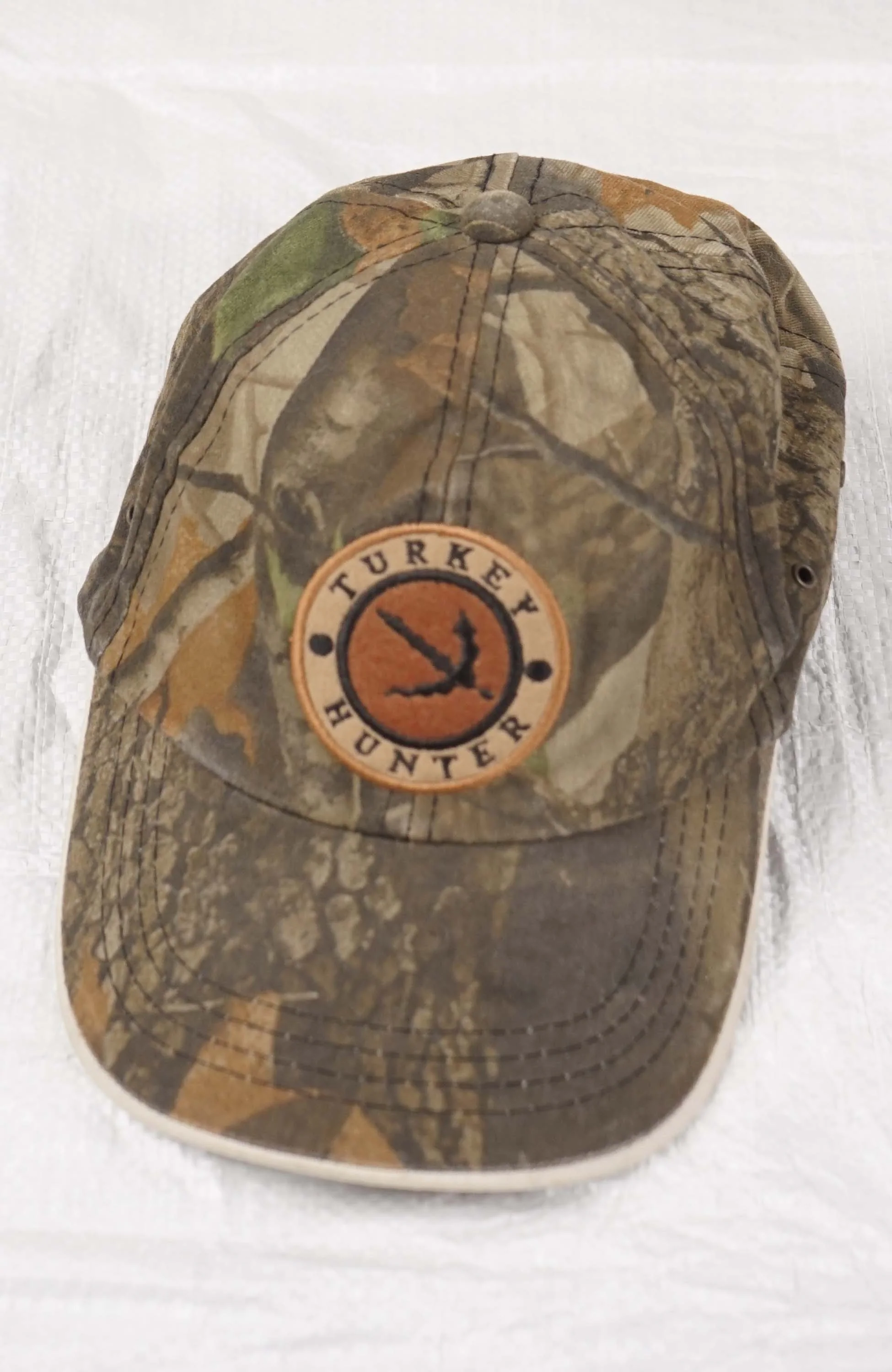 VINTAGE TURKEY HUNTER REAL TREE HAT