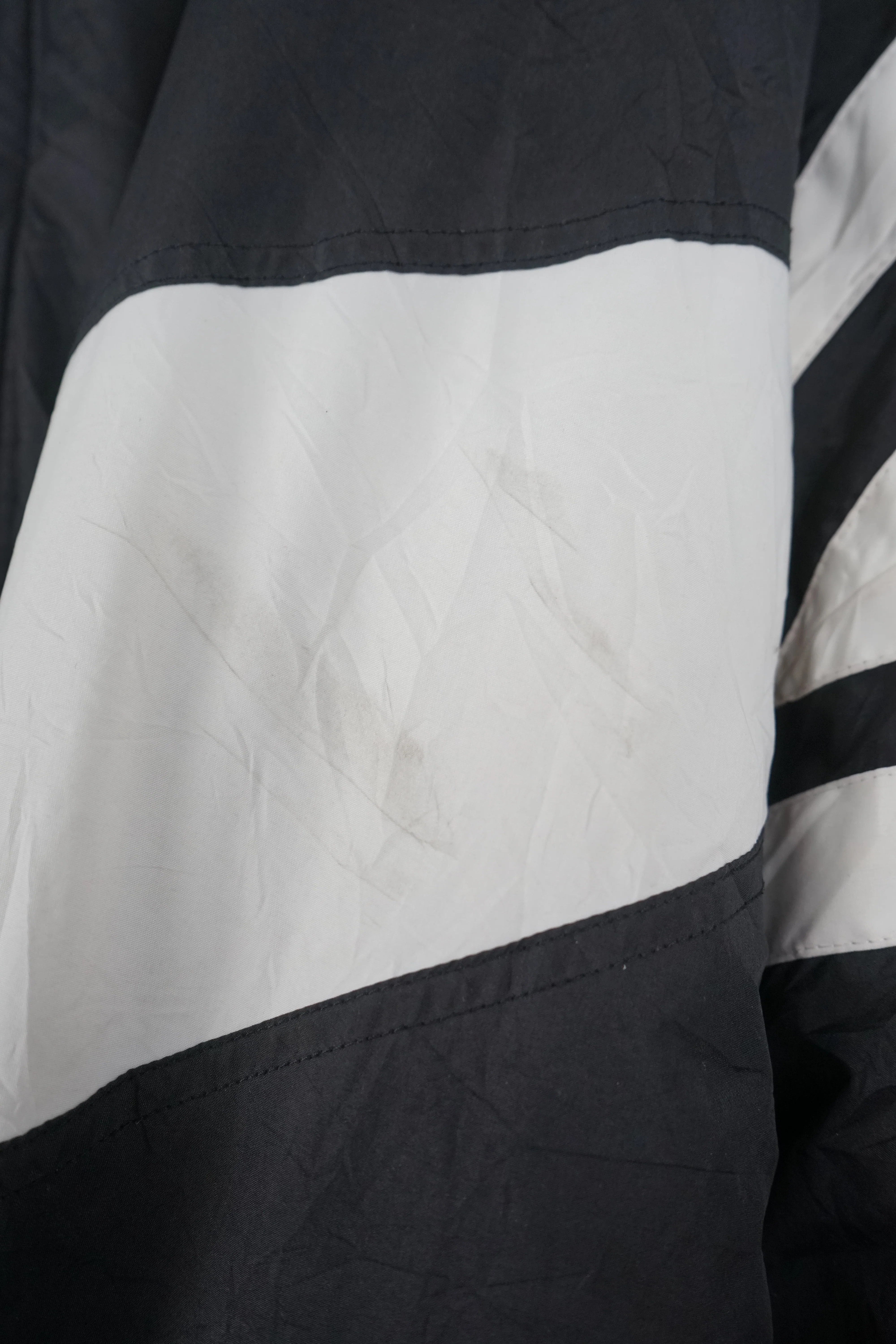 VINTAGE UMBRO JACKET (XXL) - Image 5