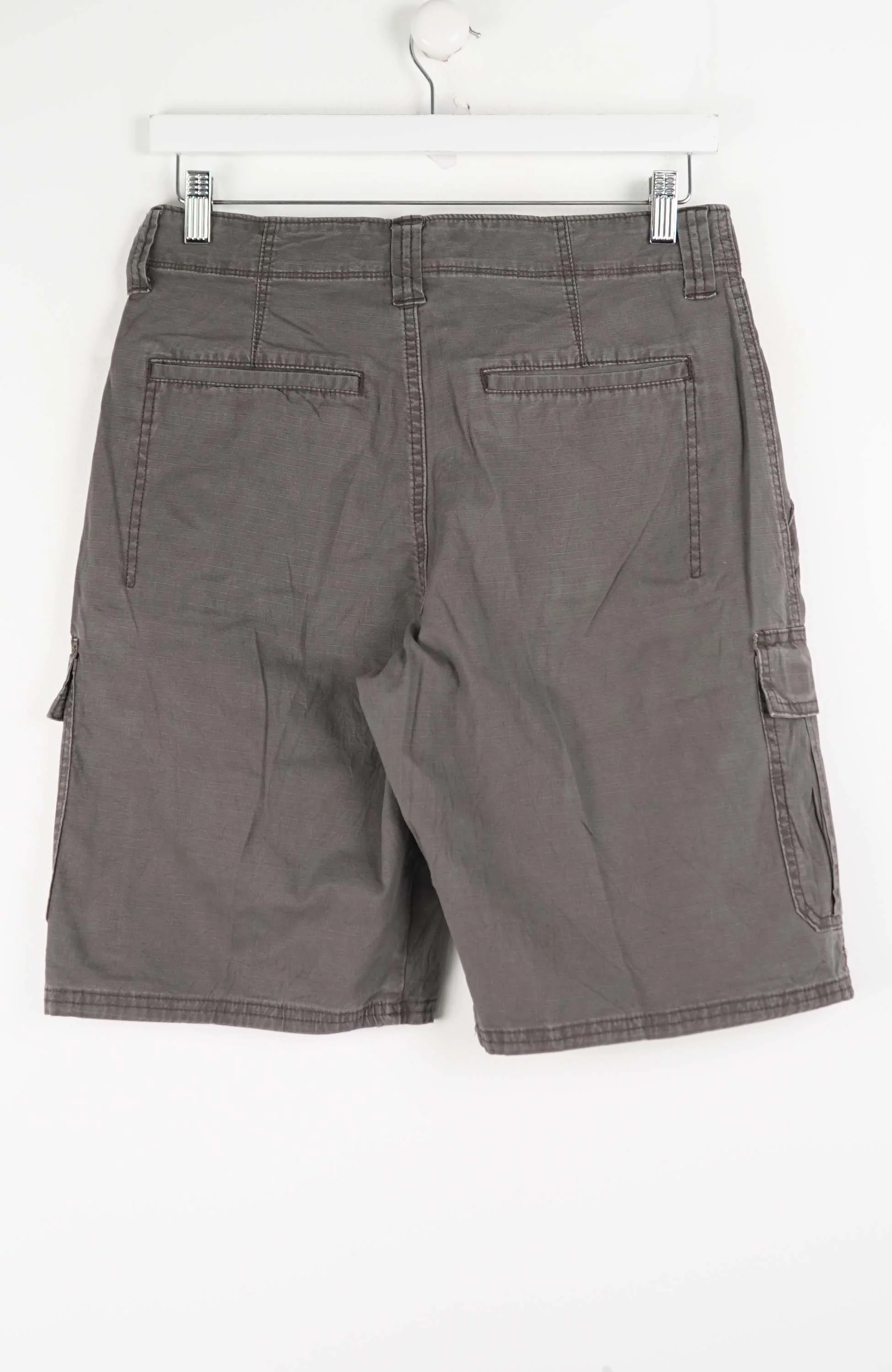 VINTAGE WRANGLER CARGO SHORTS W29 - Image 2